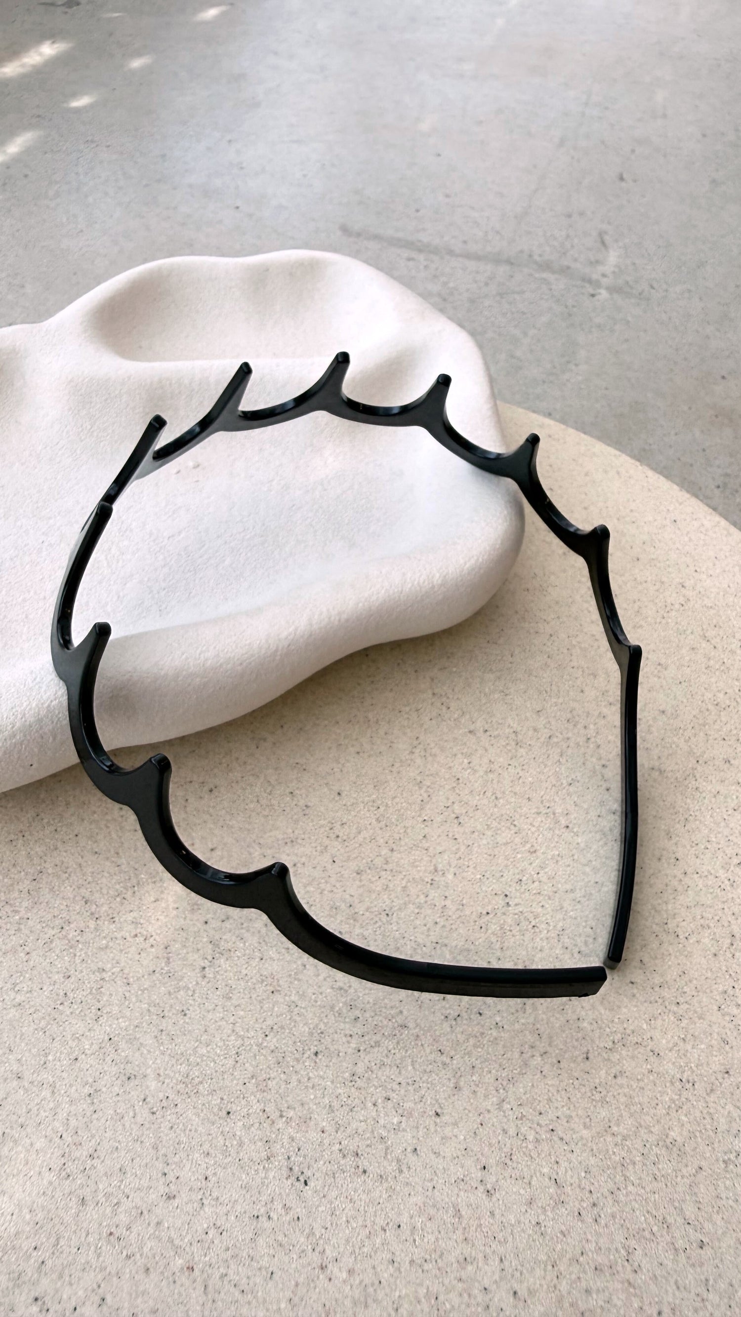 Laura Headband - Black - Billy J