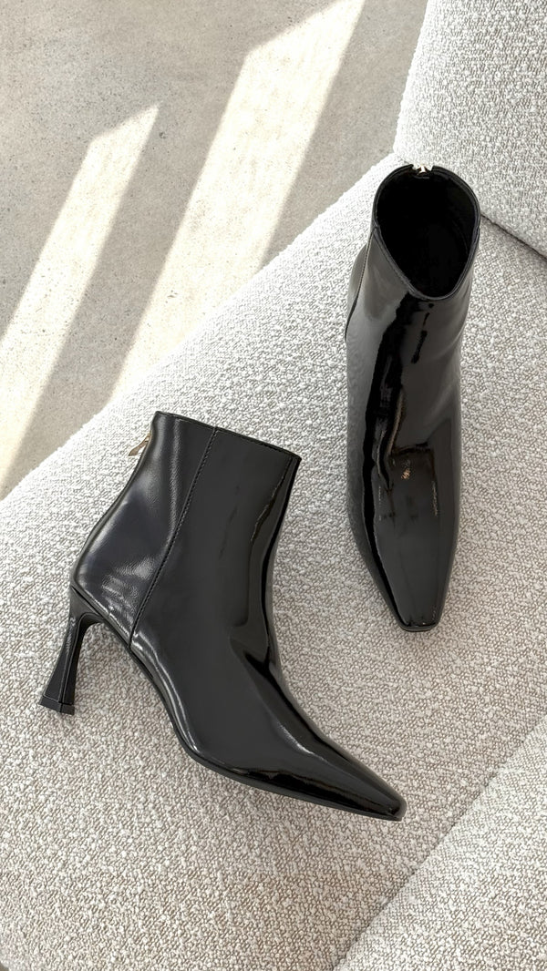 Scotty Boots - Black Crinkle Patent - Billy J