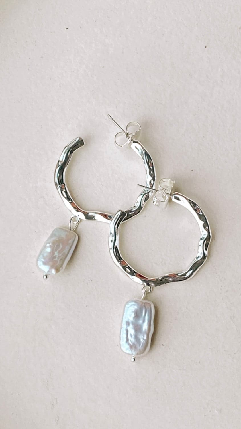 Beaten Metal Pearl Drop Hoops - Silver/Cream - Billy J