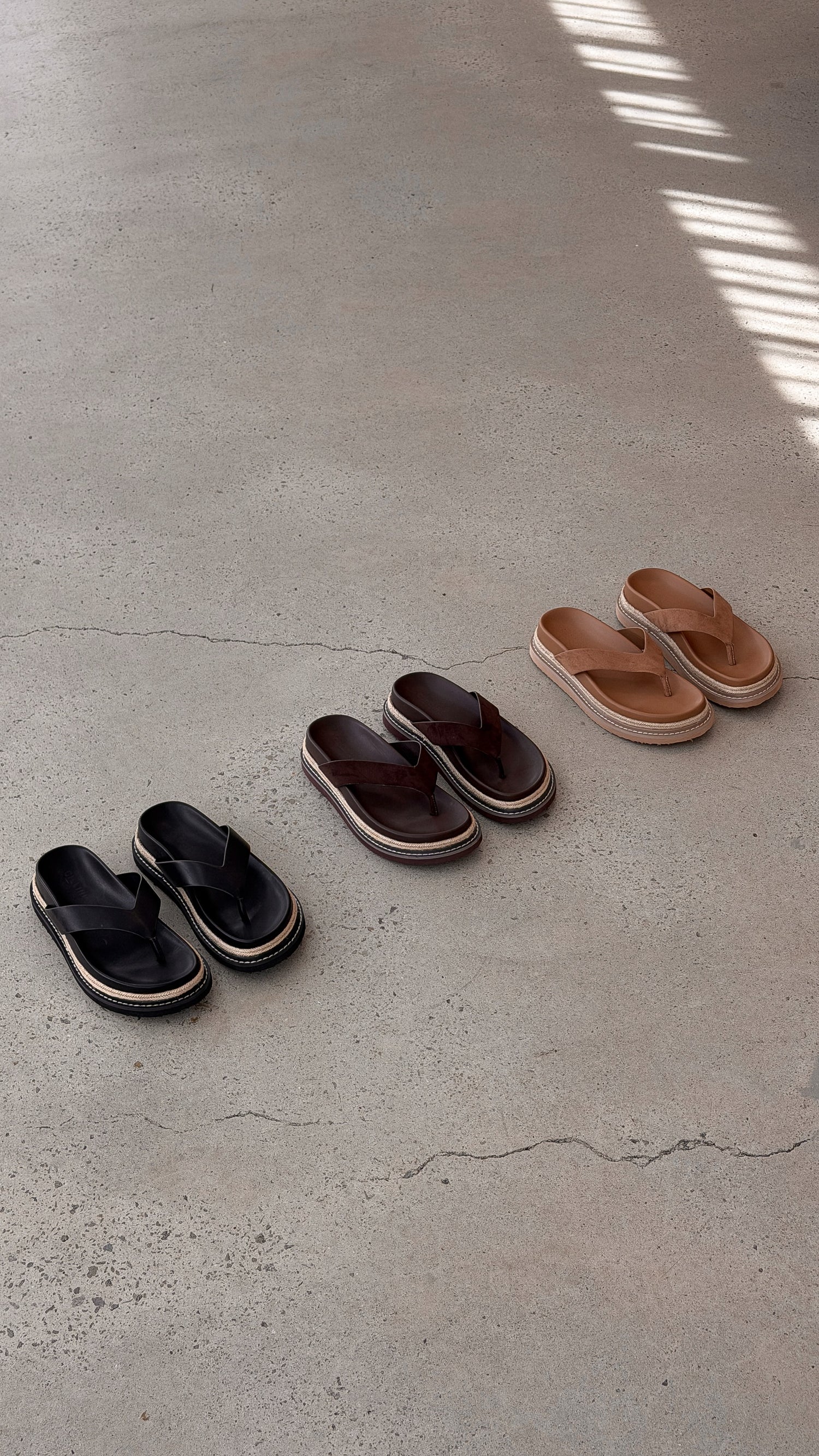 Arley Slide - Cocoa Suede - Billy J