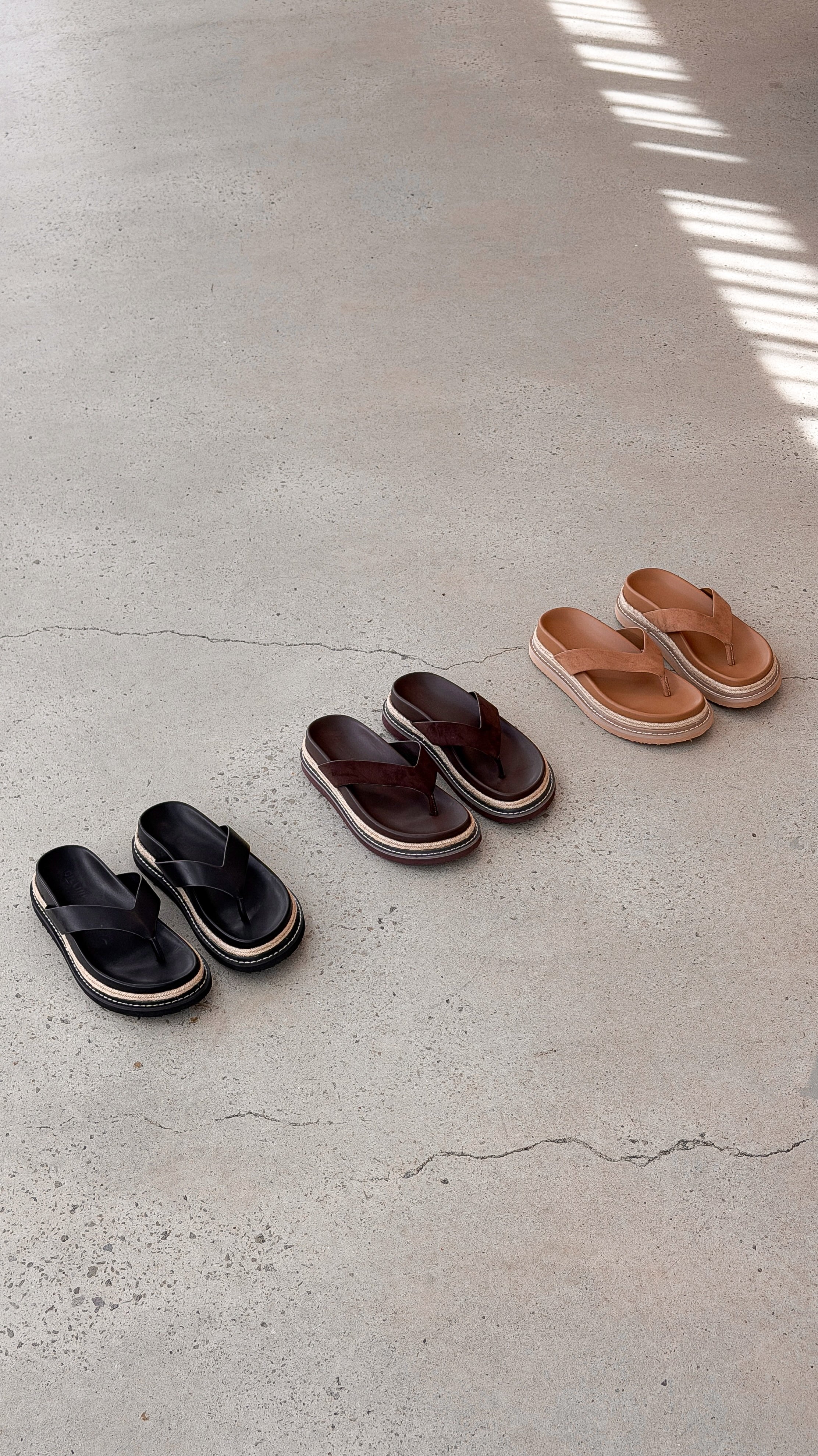 Arley Slide - Sandstone Suede - Billy J