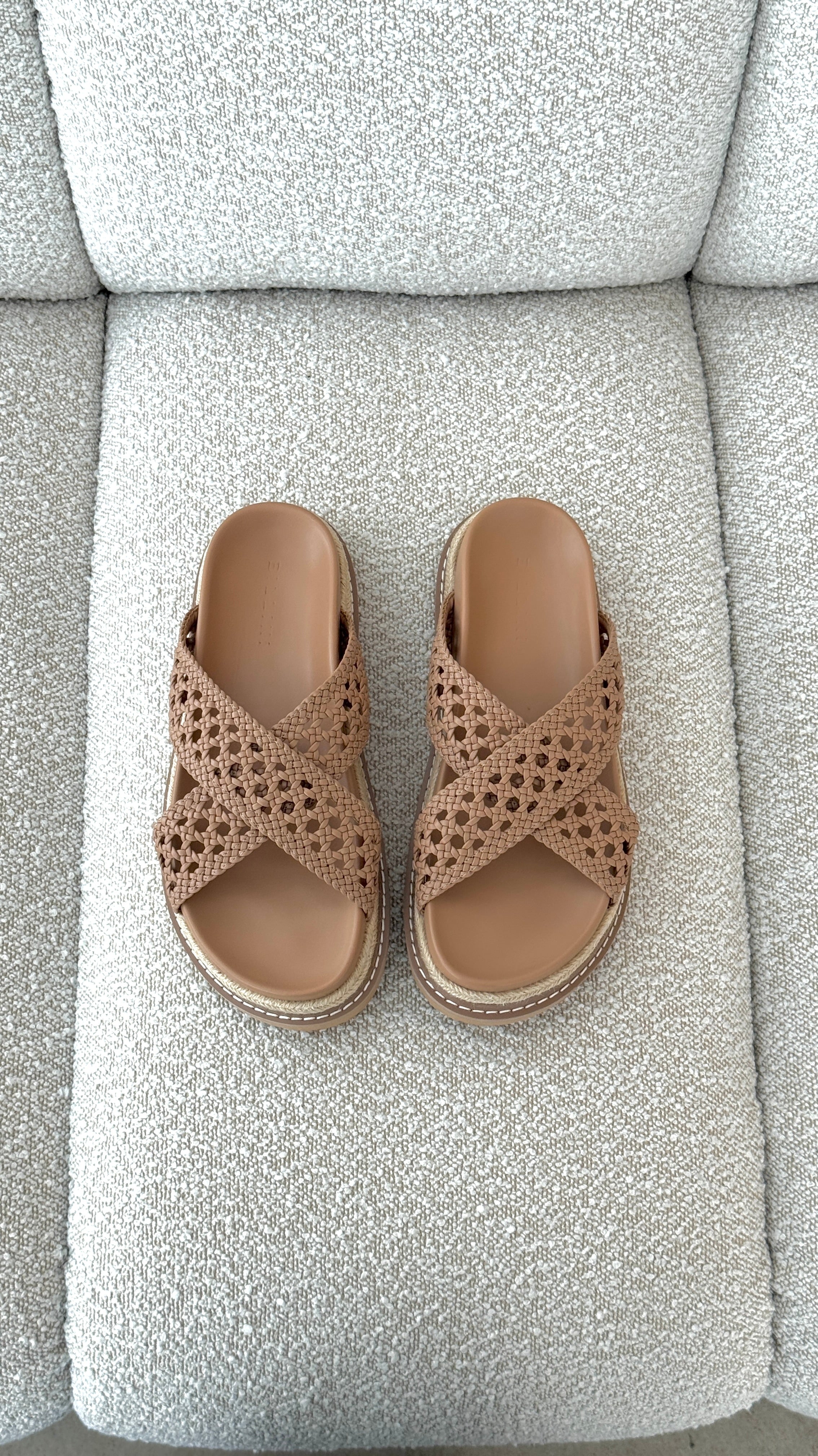 Atzi Slides - Peanut - Billy J