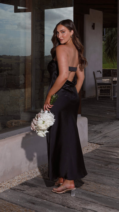Load image into Gallery viewer, Gisele Maxi Dress - Black
