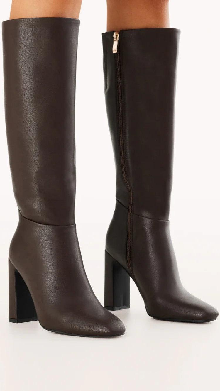 Nakoa Boots - Chocolate - Billy J