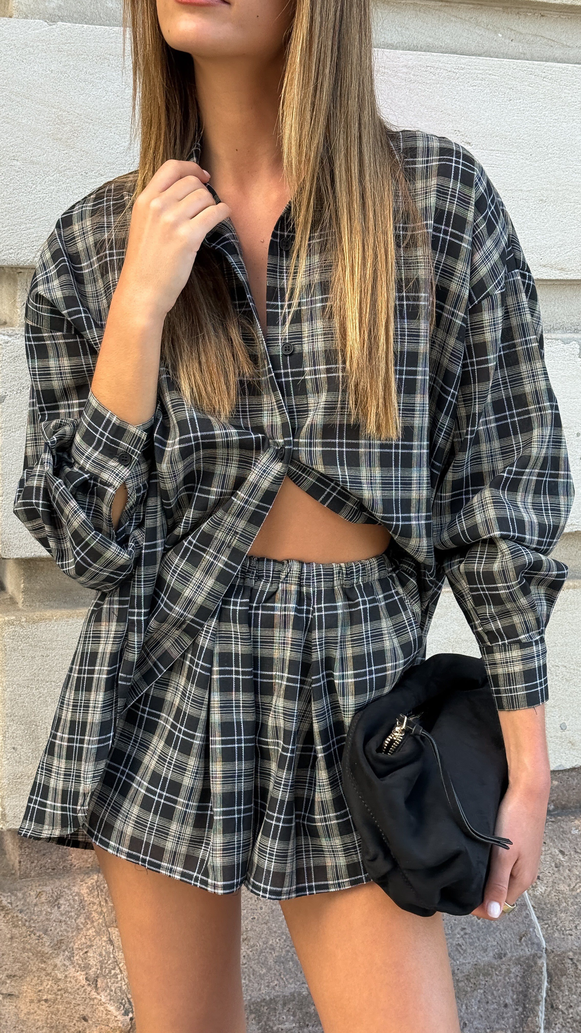 Arli Button Up Shirt - Black/Beige Plaid - Billy J