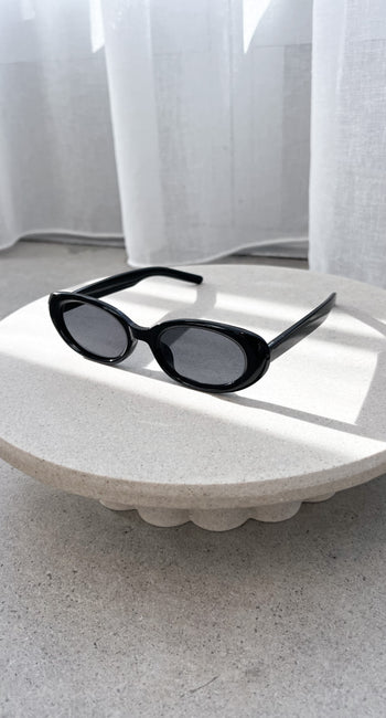 Charmain Sunglasses - Black