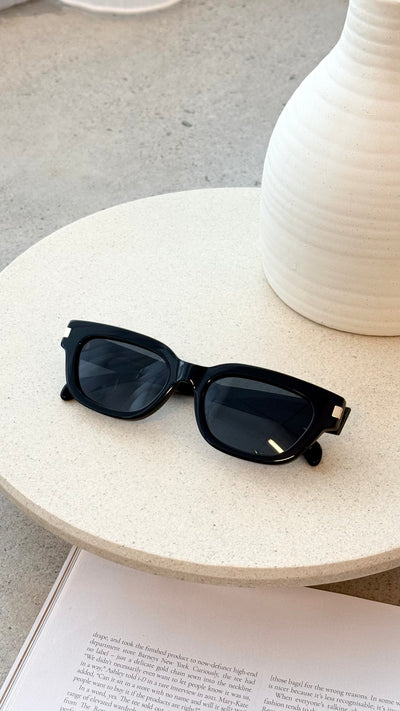 Load image into Gallery viewer, The Deyn Sunglasses - Black / Ink - Billy J
