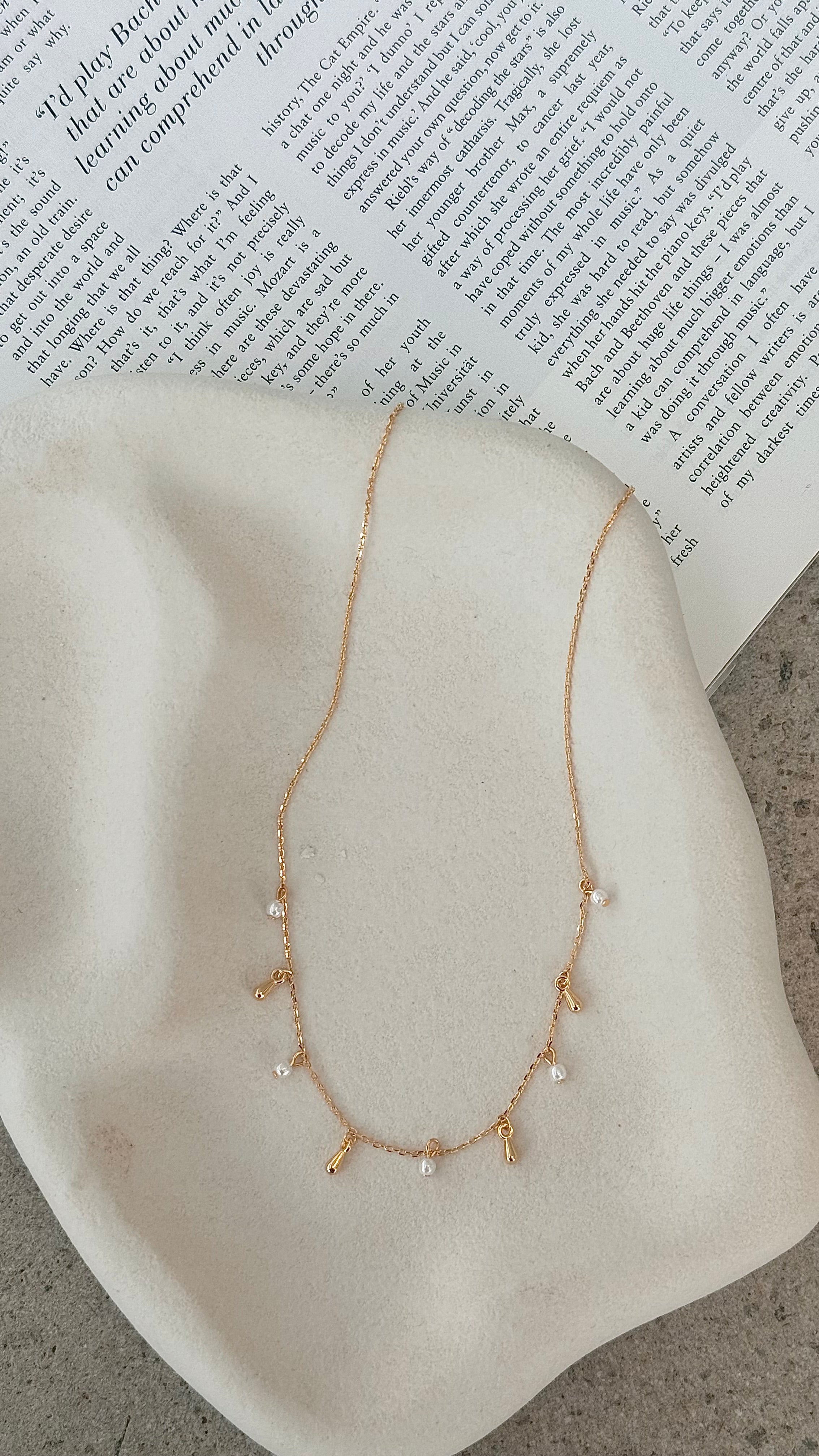 Cassandra Necklace - Gold - Billy J