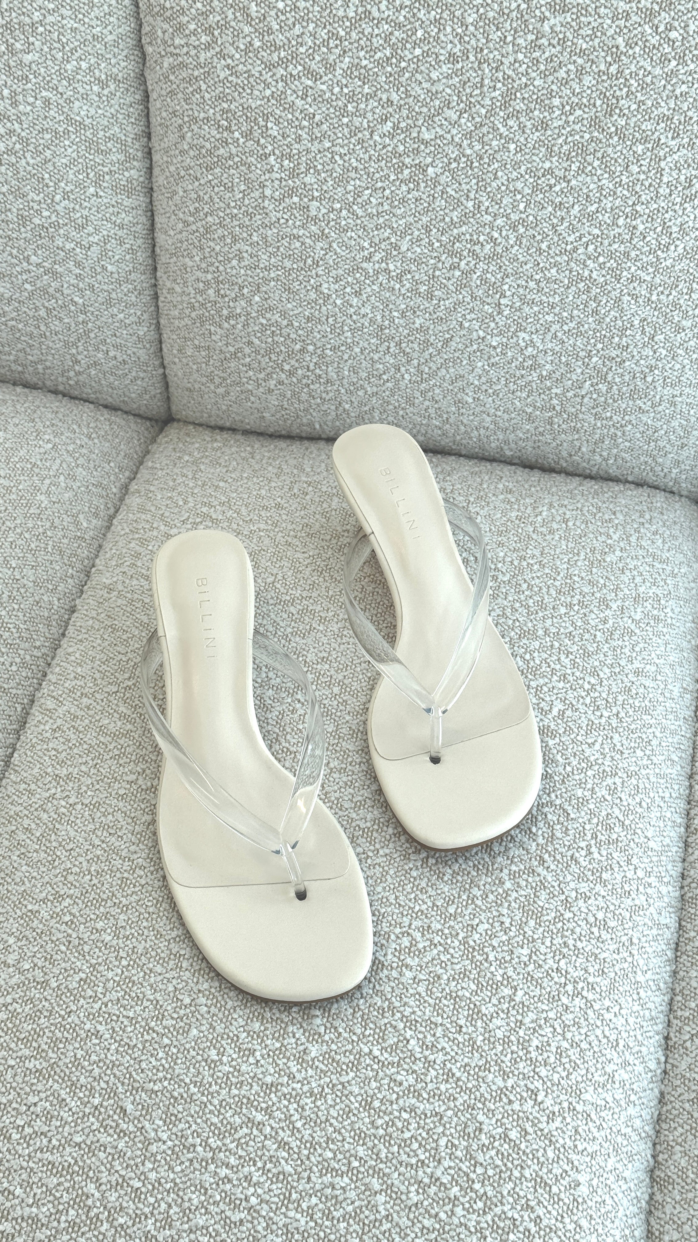 Vergie Wedge - Clear/Bone - Billy J