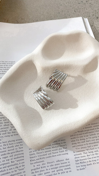 Load image into Gallery viewer, Rina Earrings - Silver
