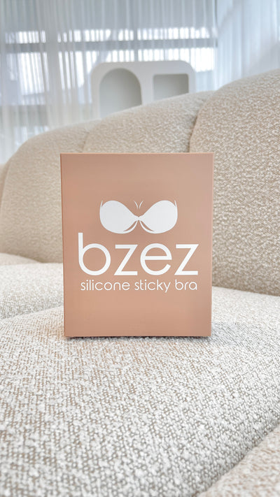 Load image into Gallery viewer, Bzez Silicone Sticky Bra - Bare - Billy J
