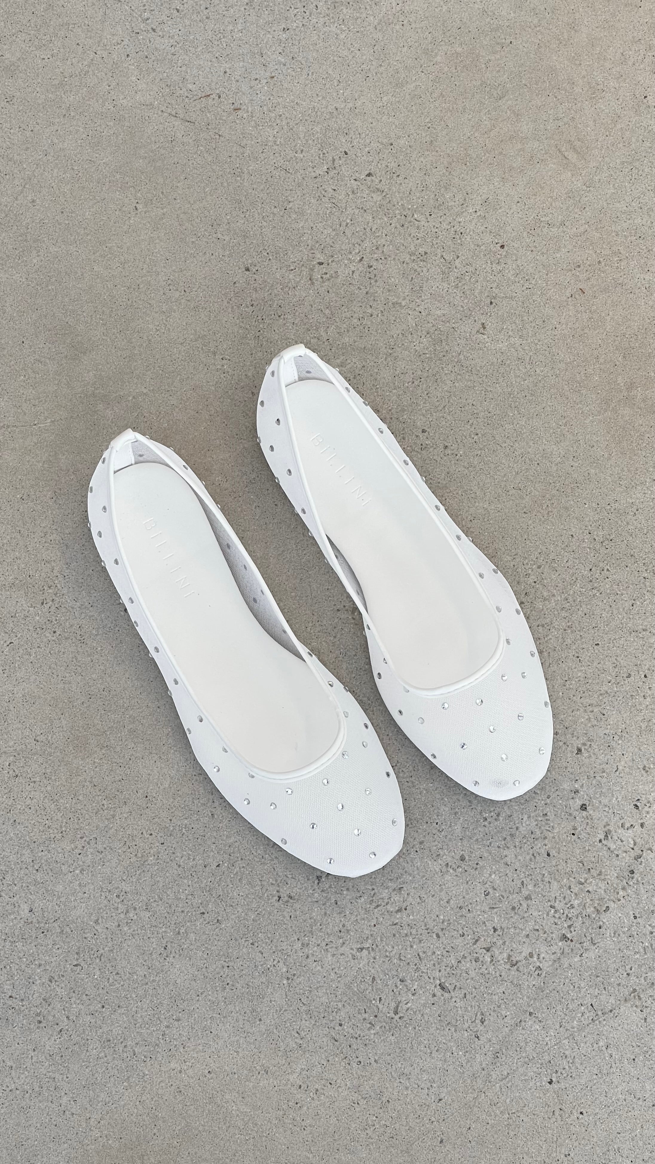 Gerani Flats - White Mesh Diamante - Billy J