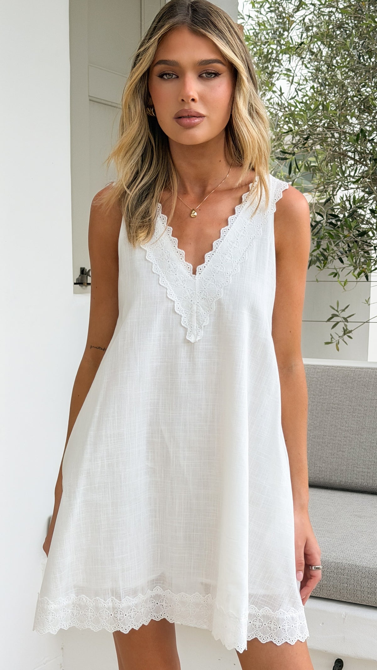 Kailyn Mini Dress - White - Billy J