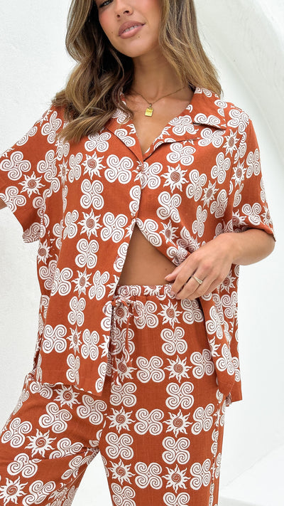 Load image into Gallery viewer, Shayla Button Up Shirt - Soleil Print
