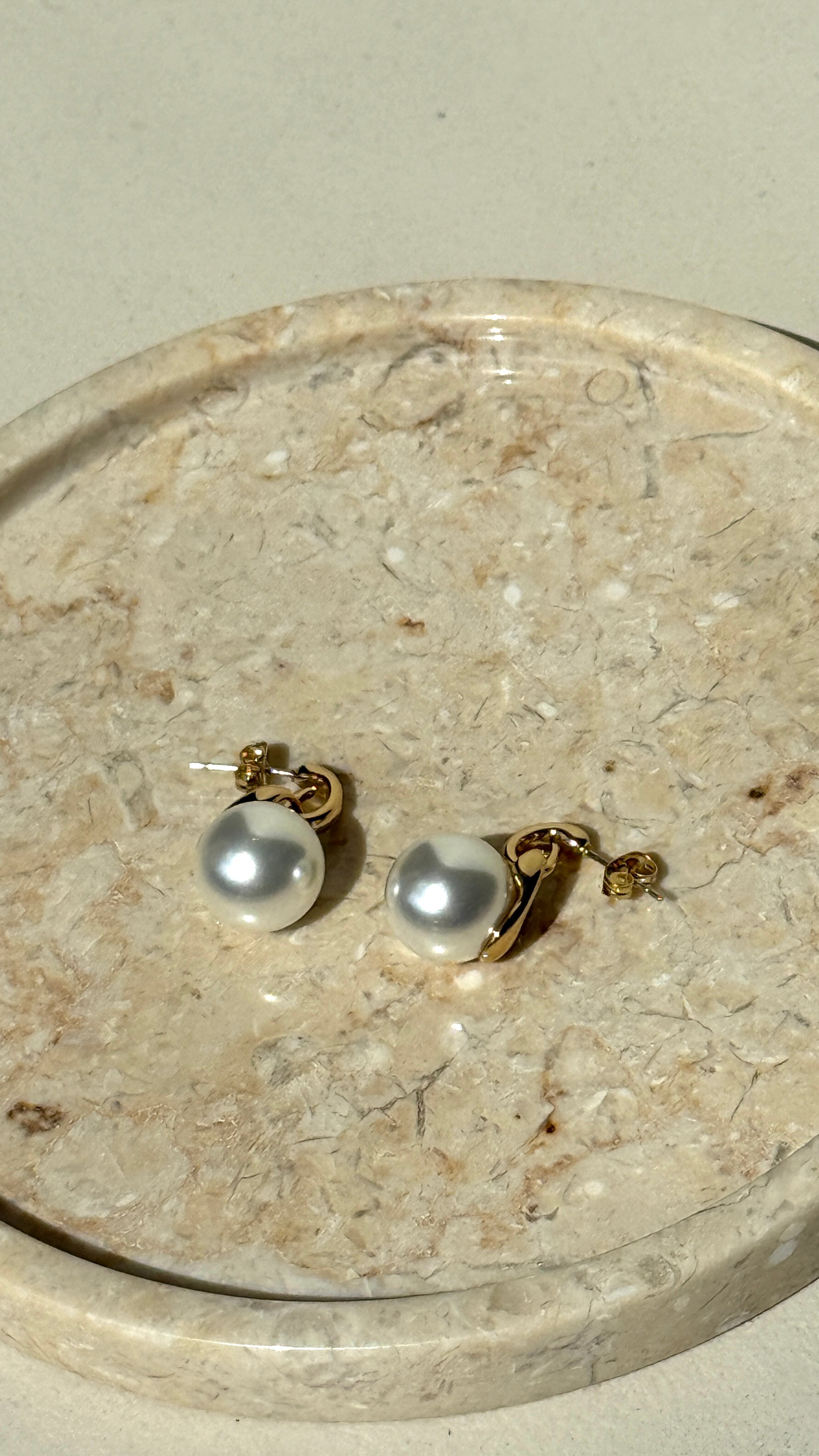 Classic Pearl 18K Gold Plated Earrings - Gold - Billy J