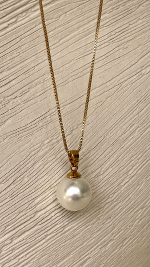 Classic Pearl 18K Gold Plated Necklace - Gold