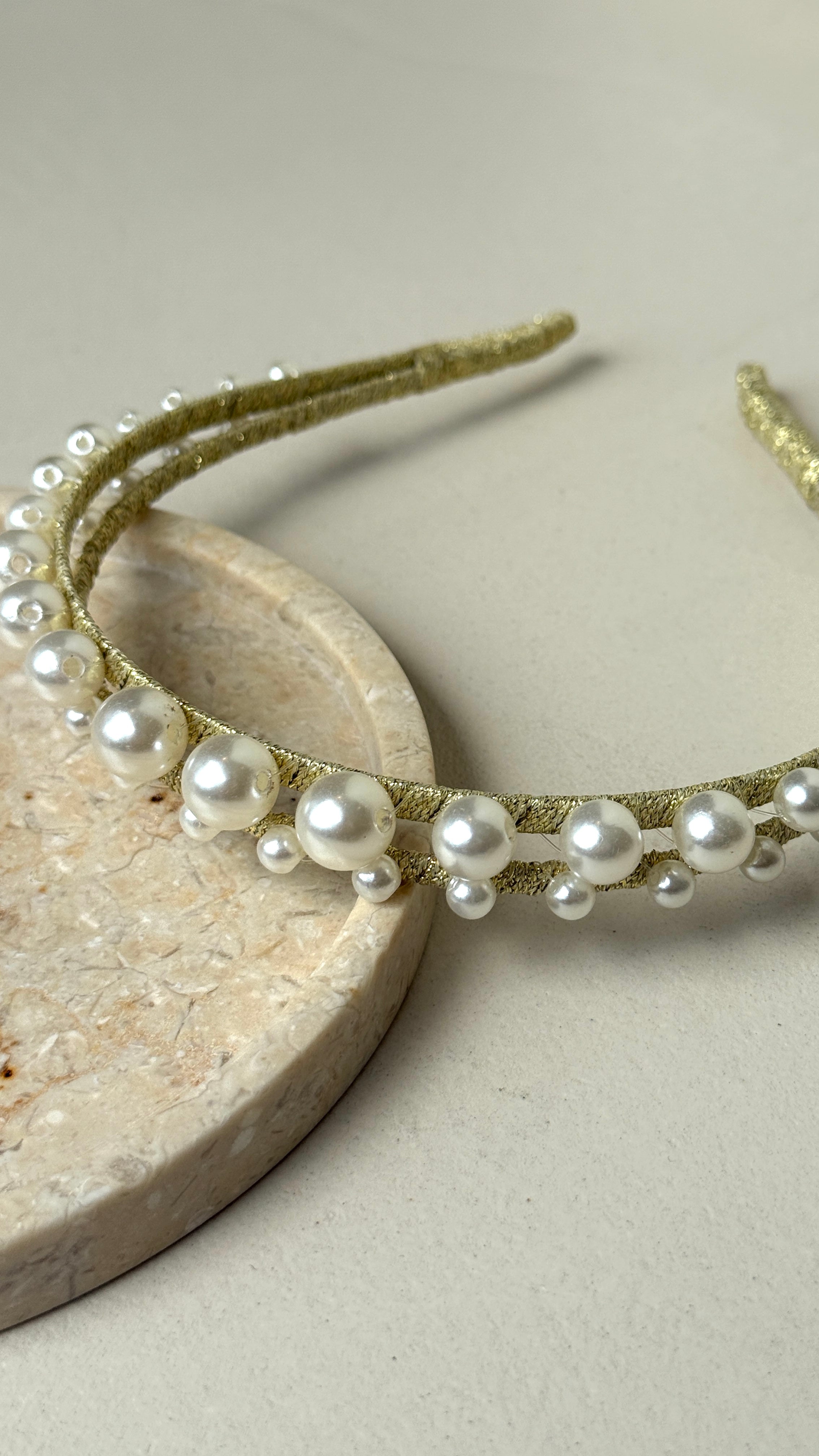 Diva Pearl Statement Headband - Pearl - Billy J