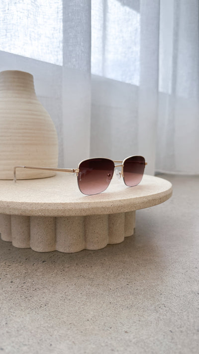 Load image into Gallery viewer, Junior Sunglasses - Gold/Pink Fade
