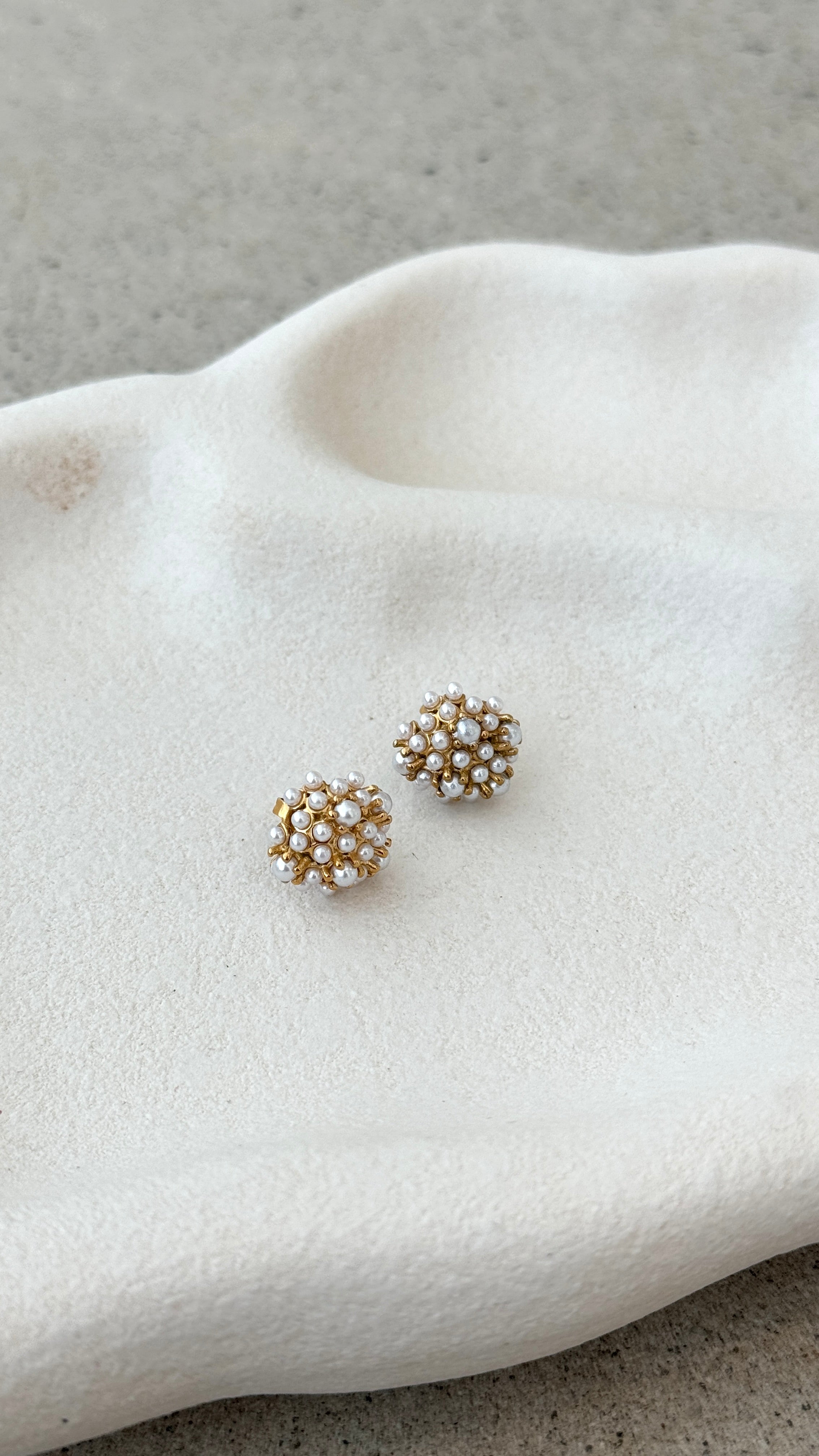 Yatima 18K Gold Earrings - Gold / Pearl - Billy J