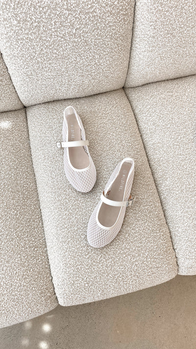 Load image into Gallery viewer, Andesine Ballet Flat - White - Billy J

