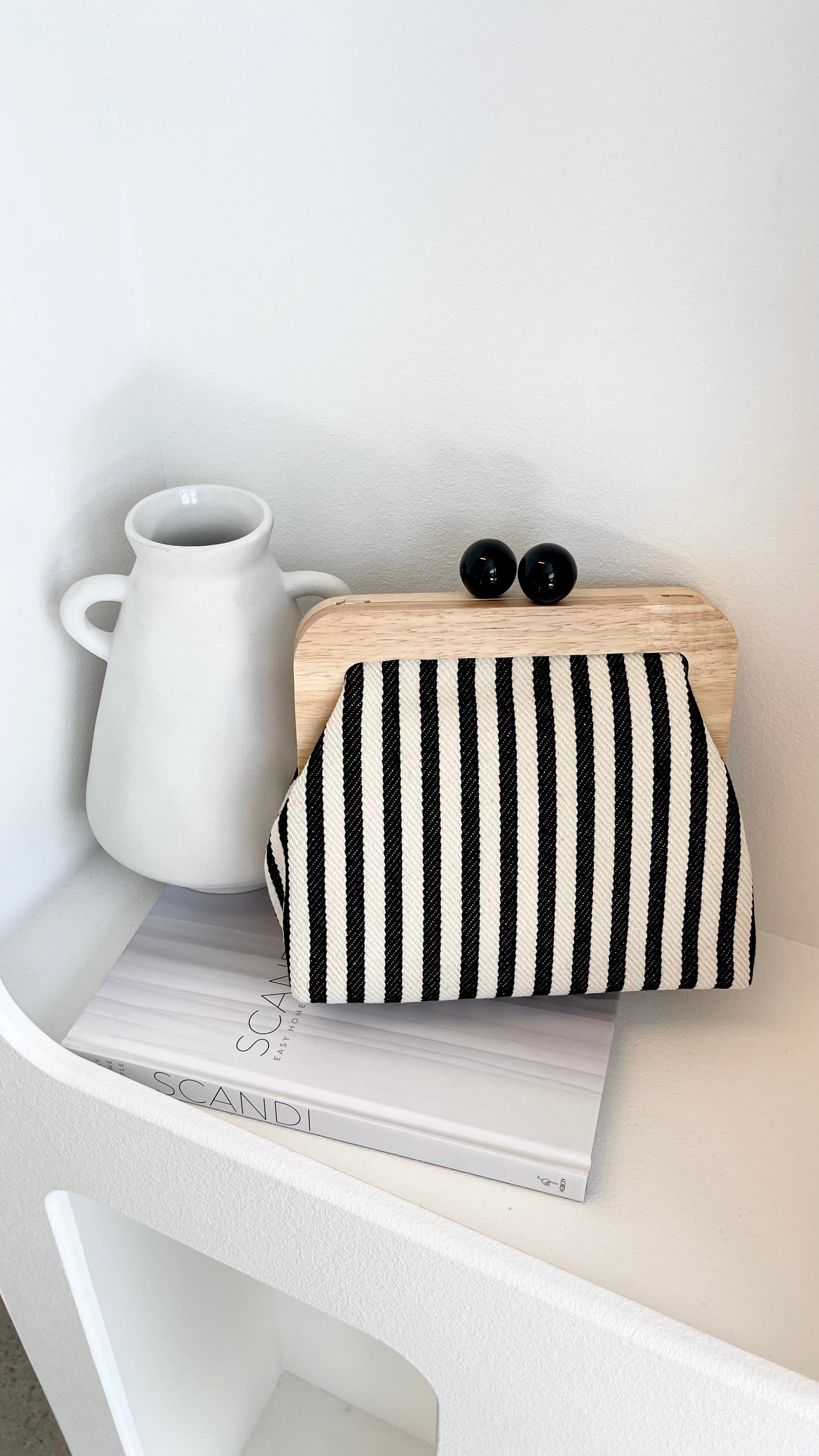 Neve Canvas Stripe Timber Clutch - Black / White - Billy J