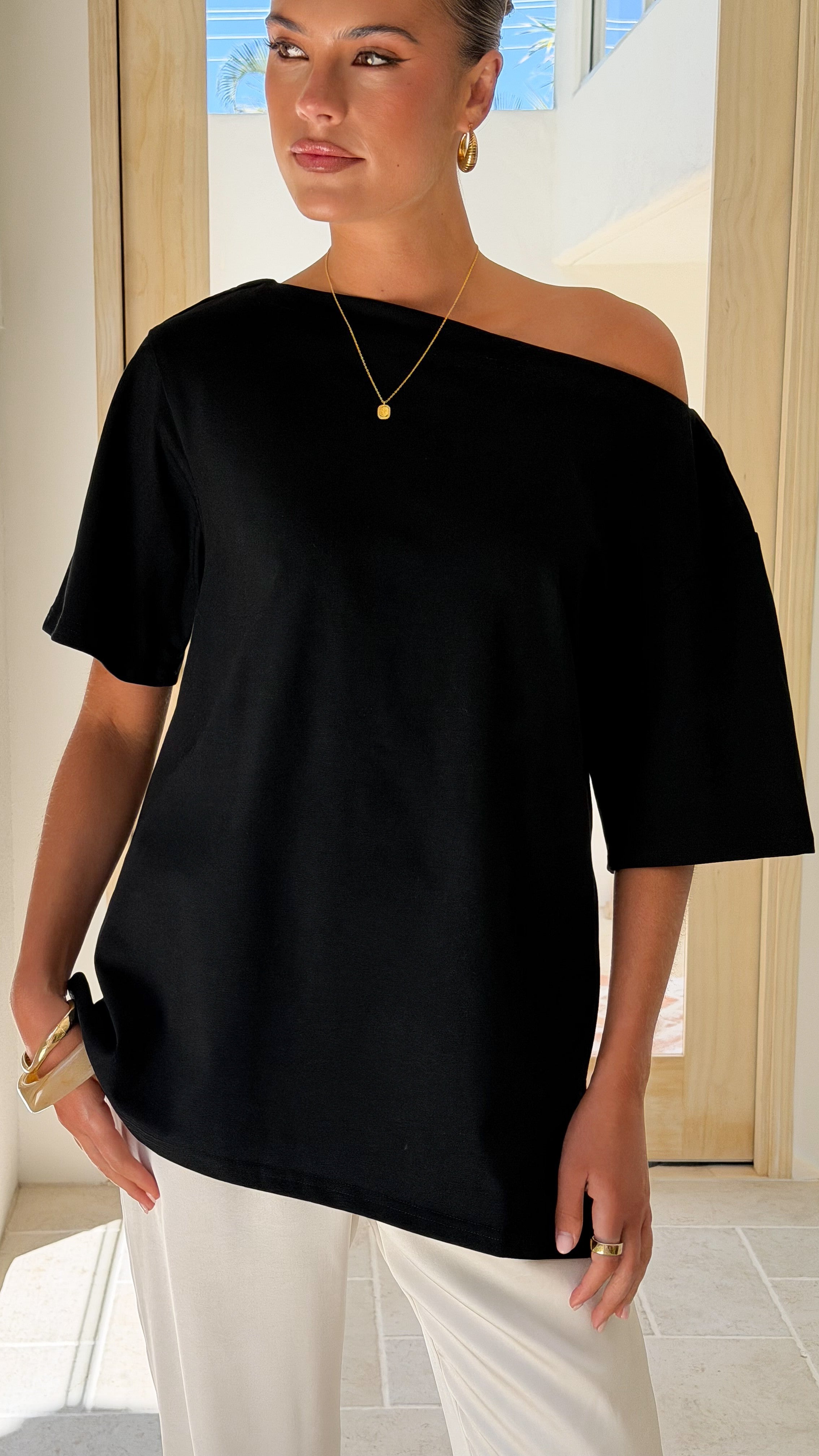 Pia One Shoulder Oversize Tee - Black - Billy J