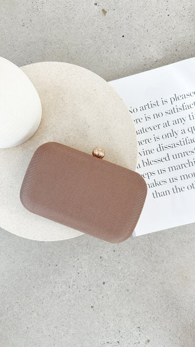 Load image into Gallery viewer, Ella Woven Structured Clutch - Chocolate
