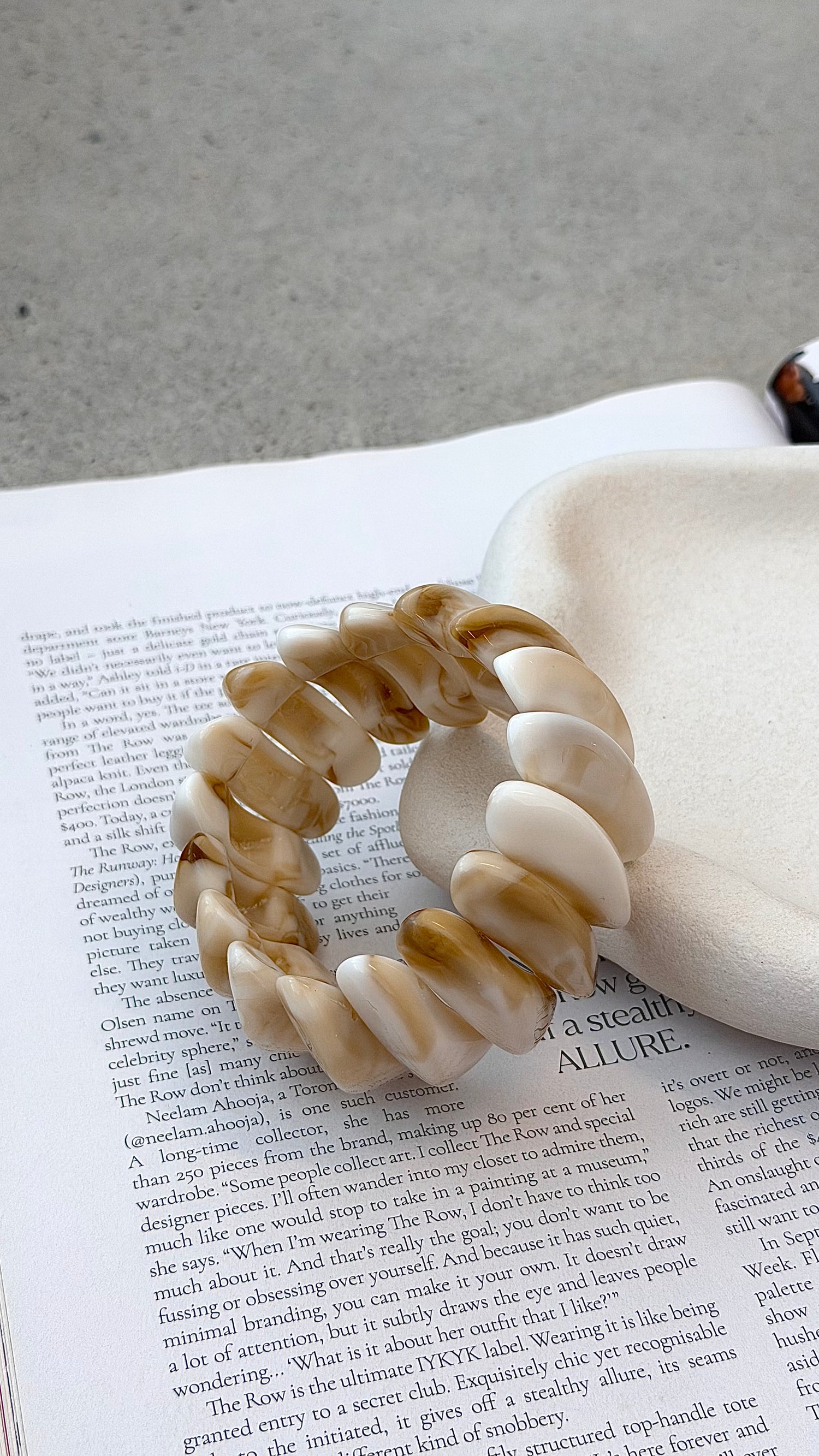 Destiny Stretch Bracelet - Cream Marble - Billy J