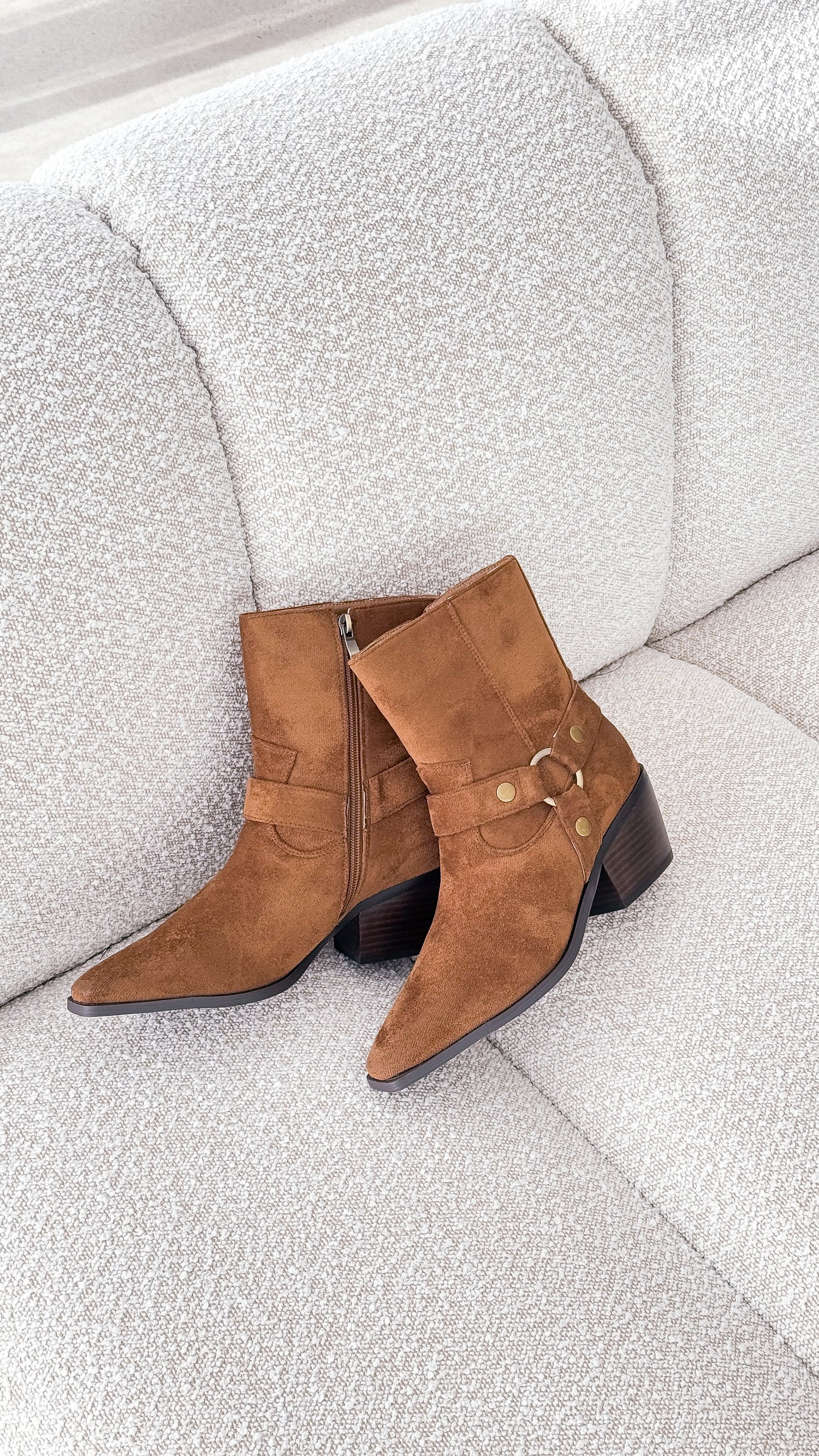 Lakota Boots - Cocoa Suede - Billy J