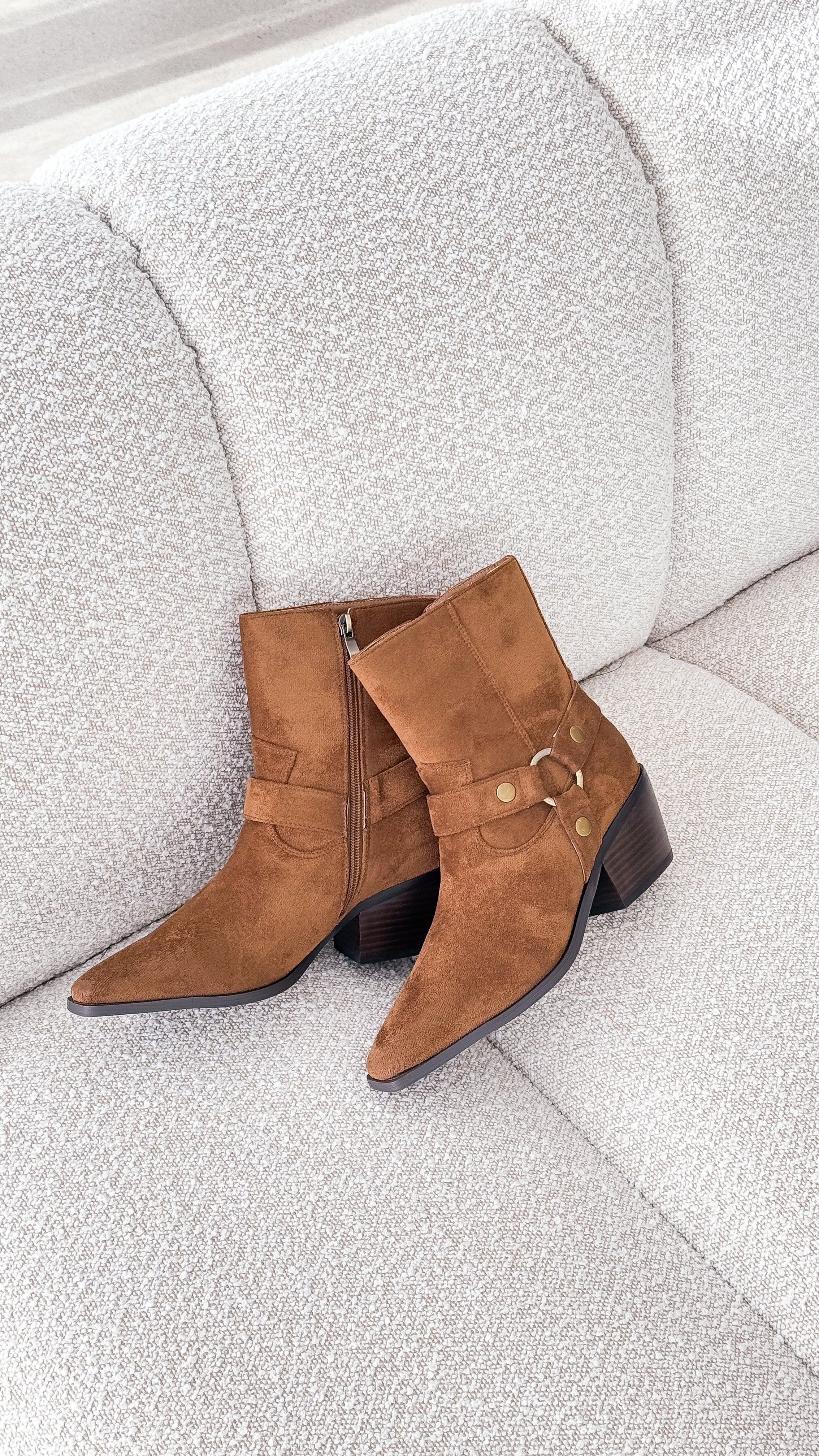 Lakota Boots - Cocoa Suede - Billy J