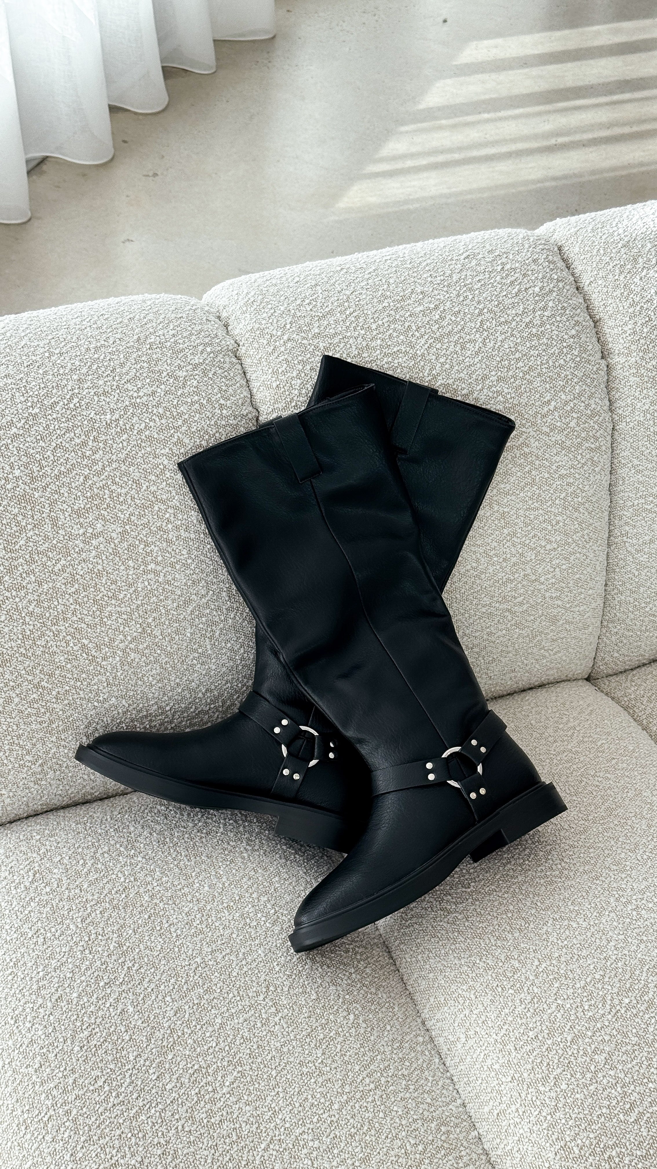 Hinley Boots - Black - Billy J
