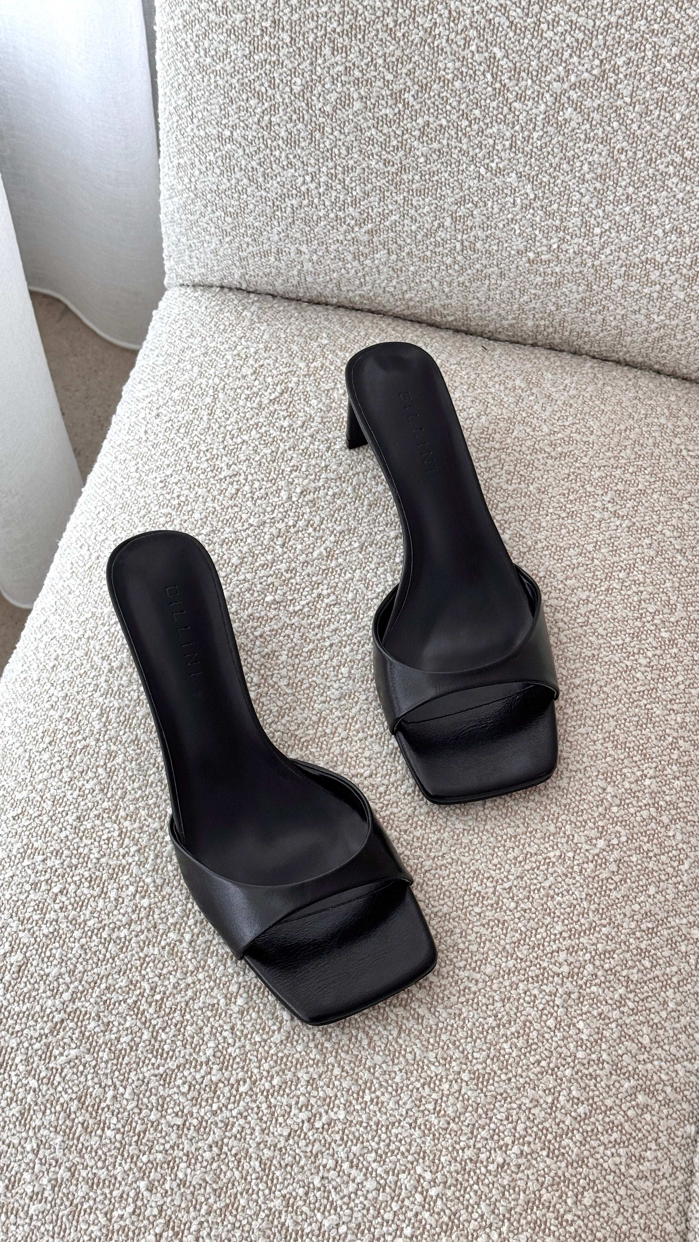 Yadira Heel - Black - Billy J