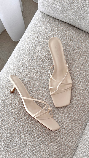 Kaila Heel - Bone - Billy J