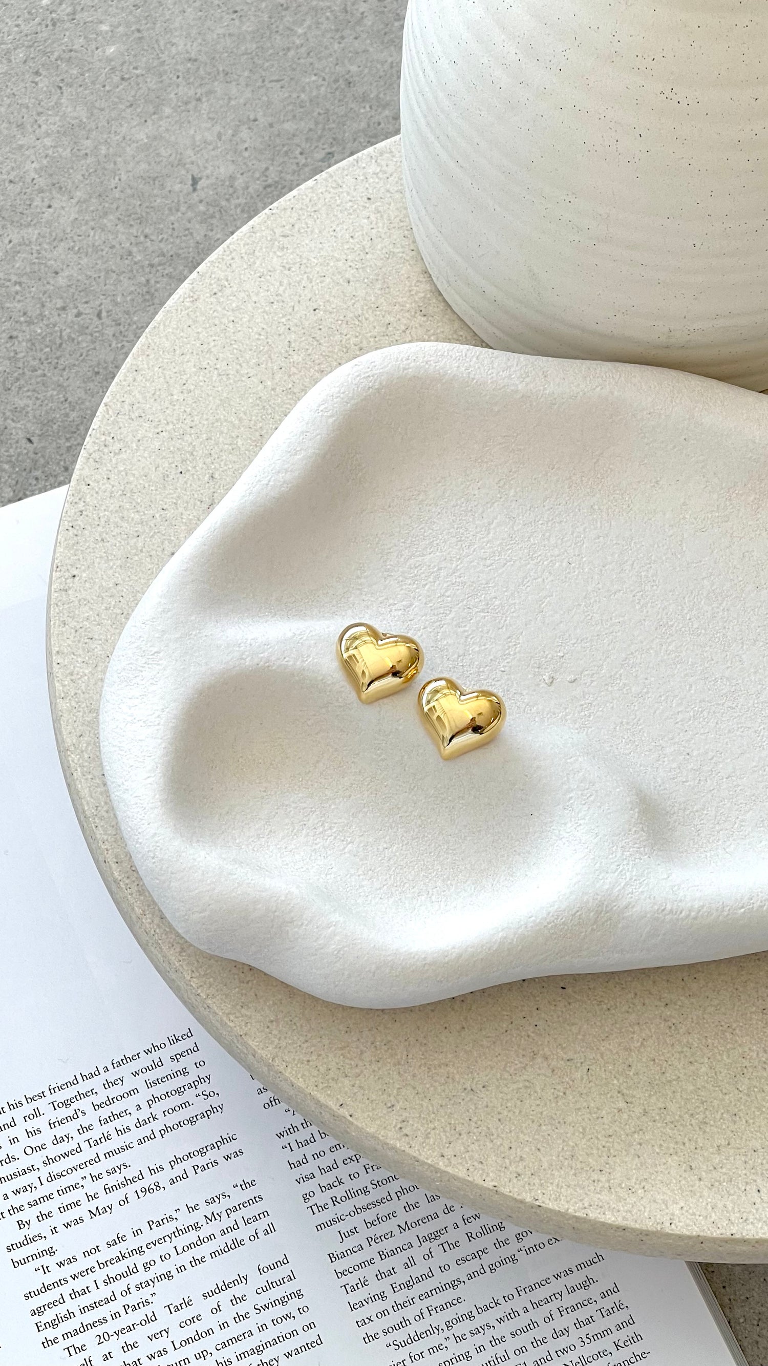 Neve Heart Earrings - Gold - Billy J