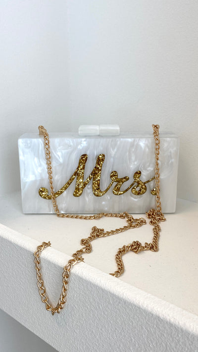 Load image into Gallery viewer, Mrs. Pearla Clutch - White/Gold - Billy J
