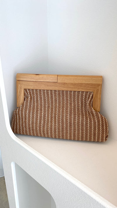 Load image into Gallery viewer, Zoey Thin Stripe Timber Frame Clutch - Tan - Billy J
