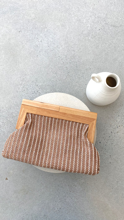 Load image into Gallery viewer, Zoey Thin Stripe Timber Frame Clutch - Tan - Billy J
