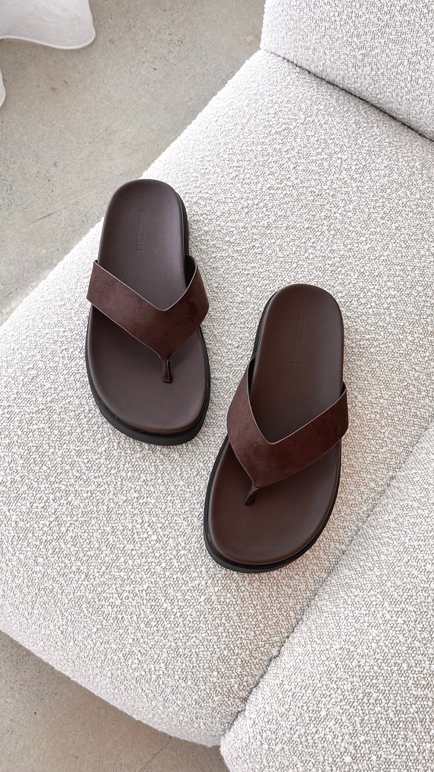 Aila Thong - Dark Cacao Suede - Billy J