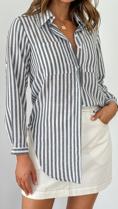 Load image into Gallery viewer, Terra Button Up Shirt - Black/White
