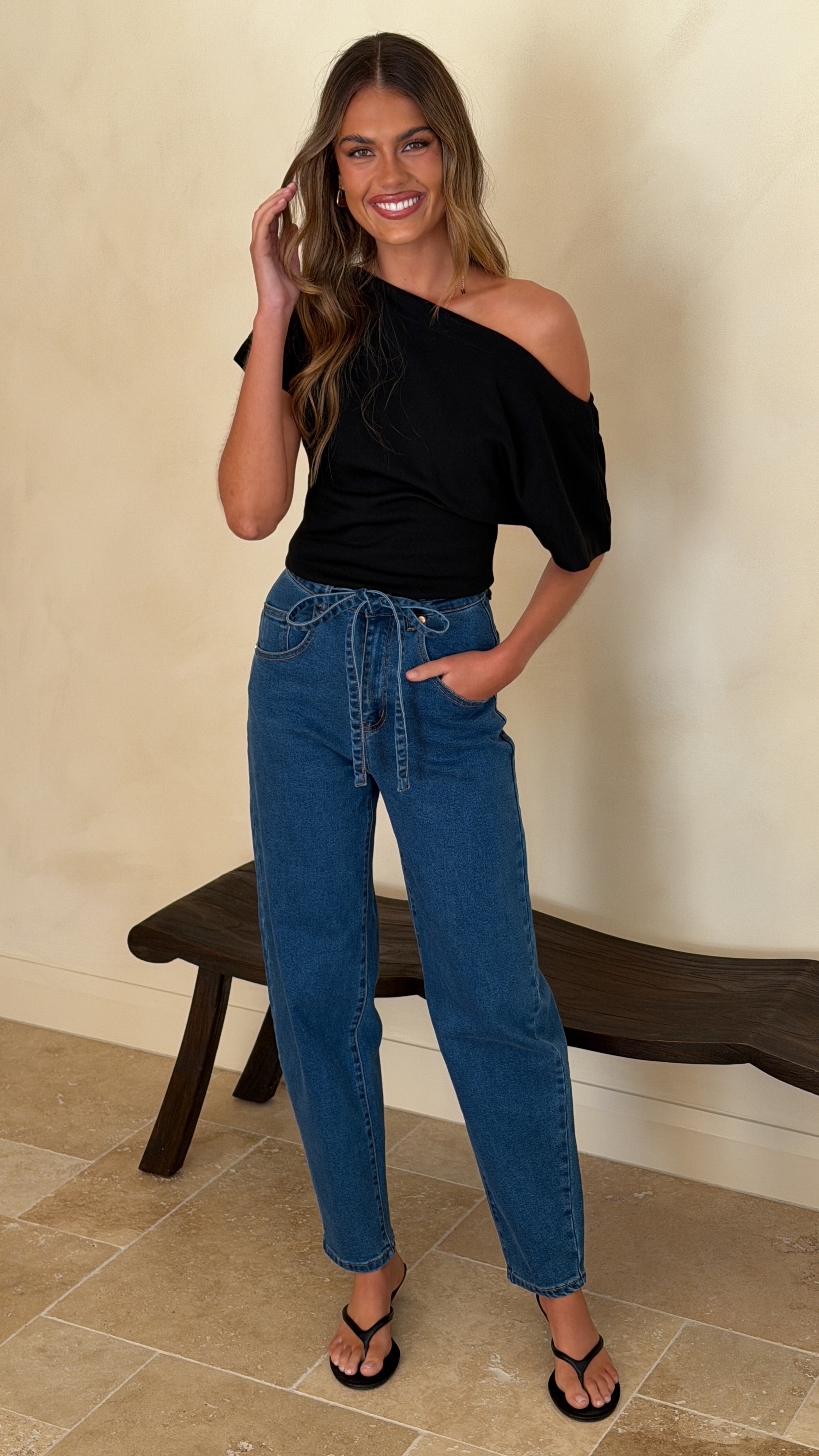 Clove Barrel Jeans - Dark Denim - Billy J