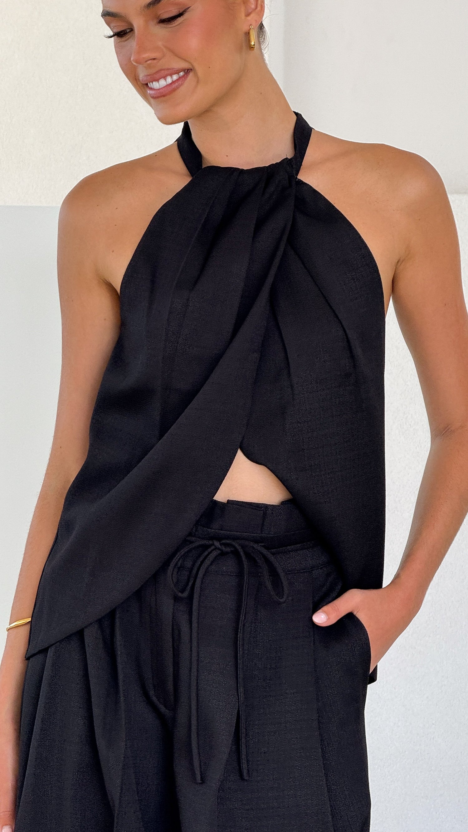 Melinda Halter Top - Black - Billy J