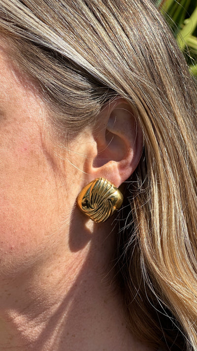 Load image into Gallery viewer, Amiri Earrings - Gold - Billy J
