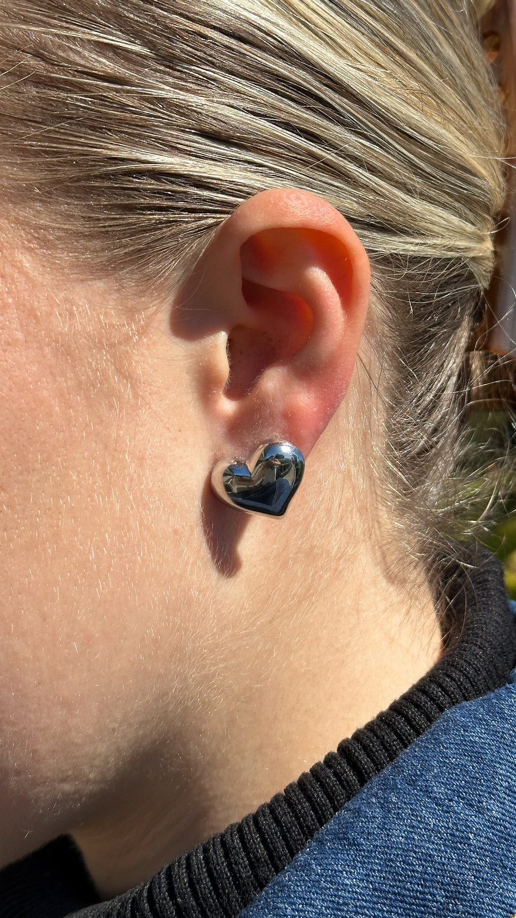 Neve Heart Earrings - Silver - Billy J