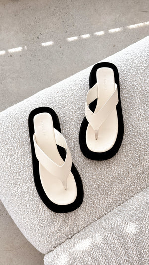 Yamira Thong - Bone - Billy J