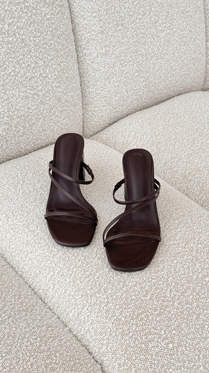 Yazmin Heel - Chocolate - Billy J