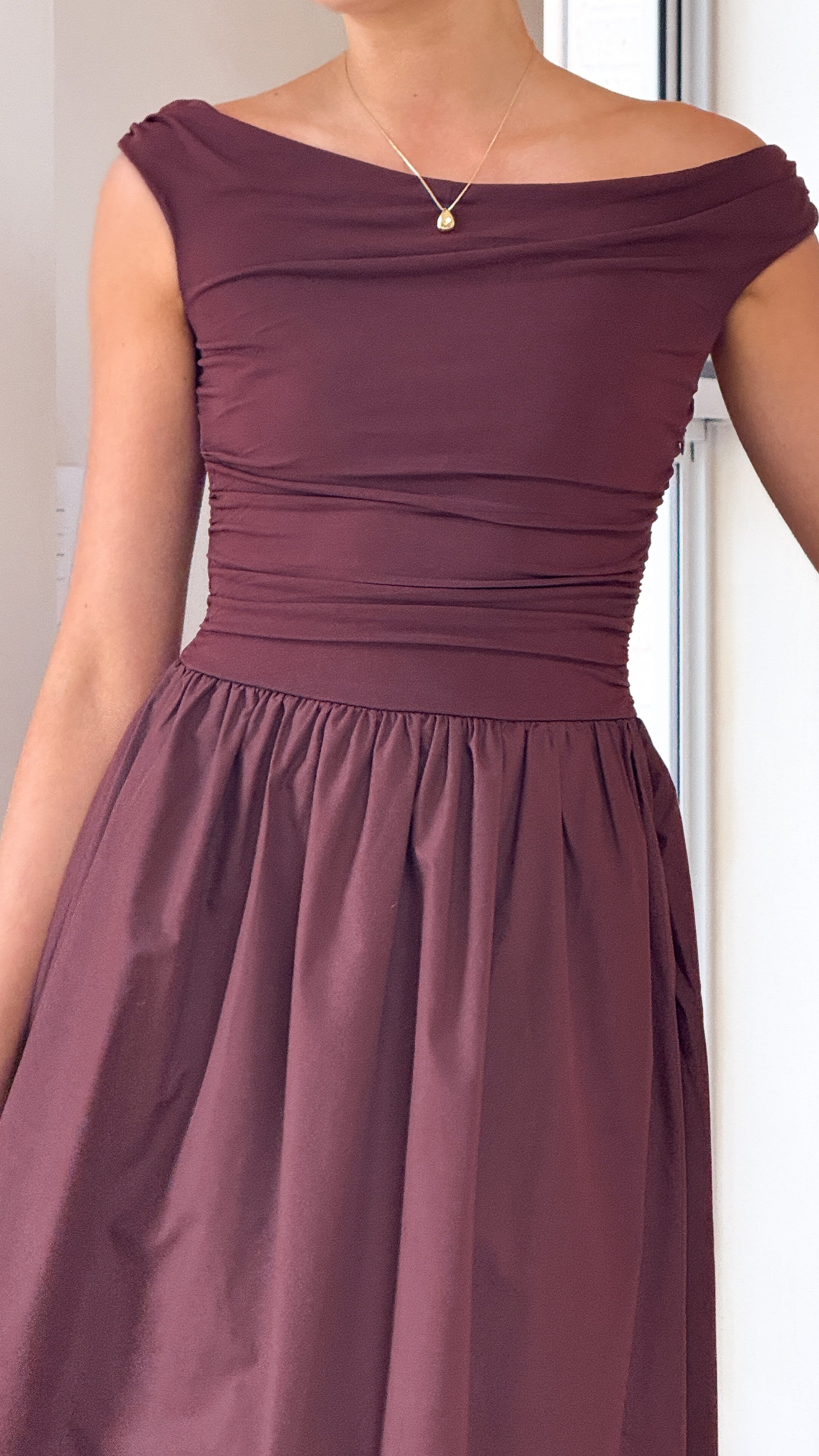 Immy Midi Dress - Brown - Billy J