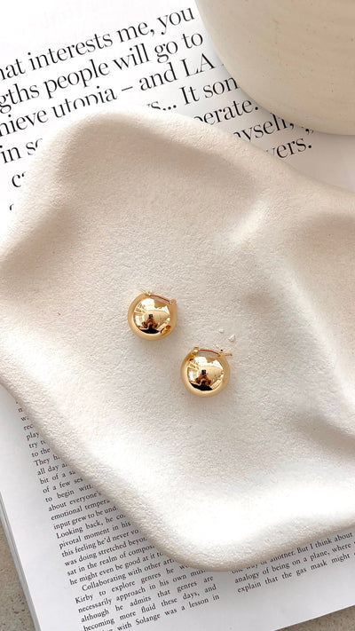 Load image into Gallery viewer, Bonita Earrings - Gold - Billy J
