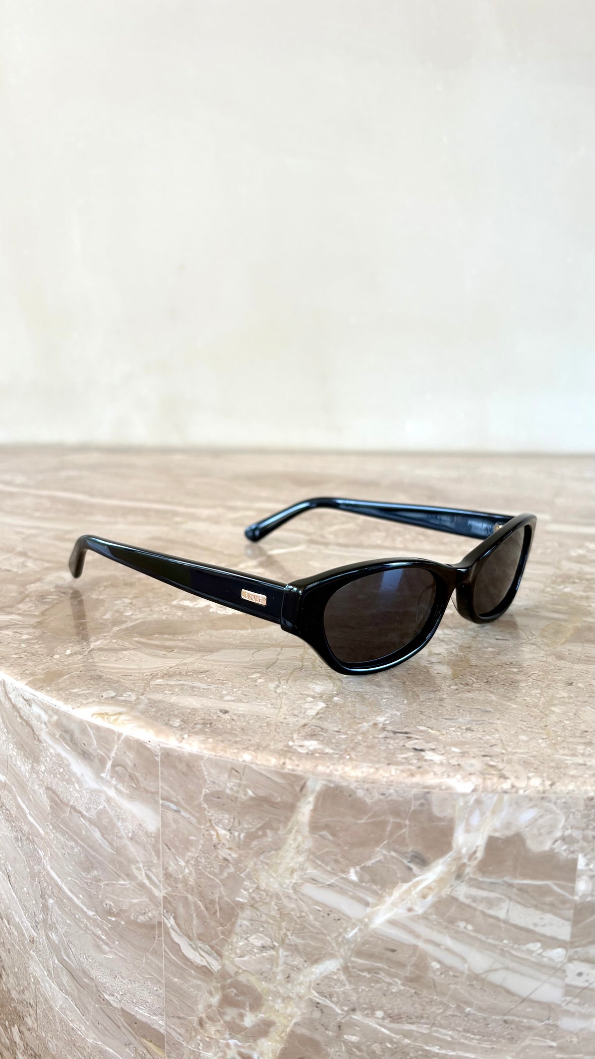 The Coco Sunglasses - Black/Black