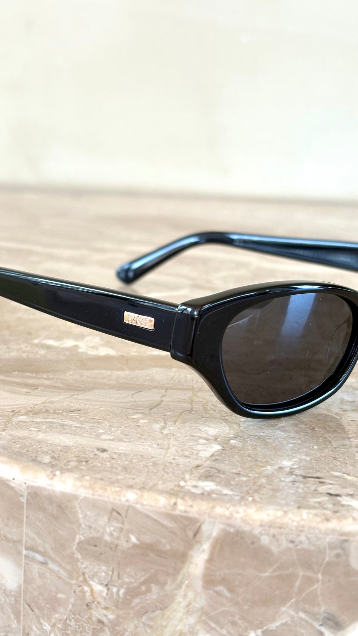 The Coco Sunglasses - Black/Black