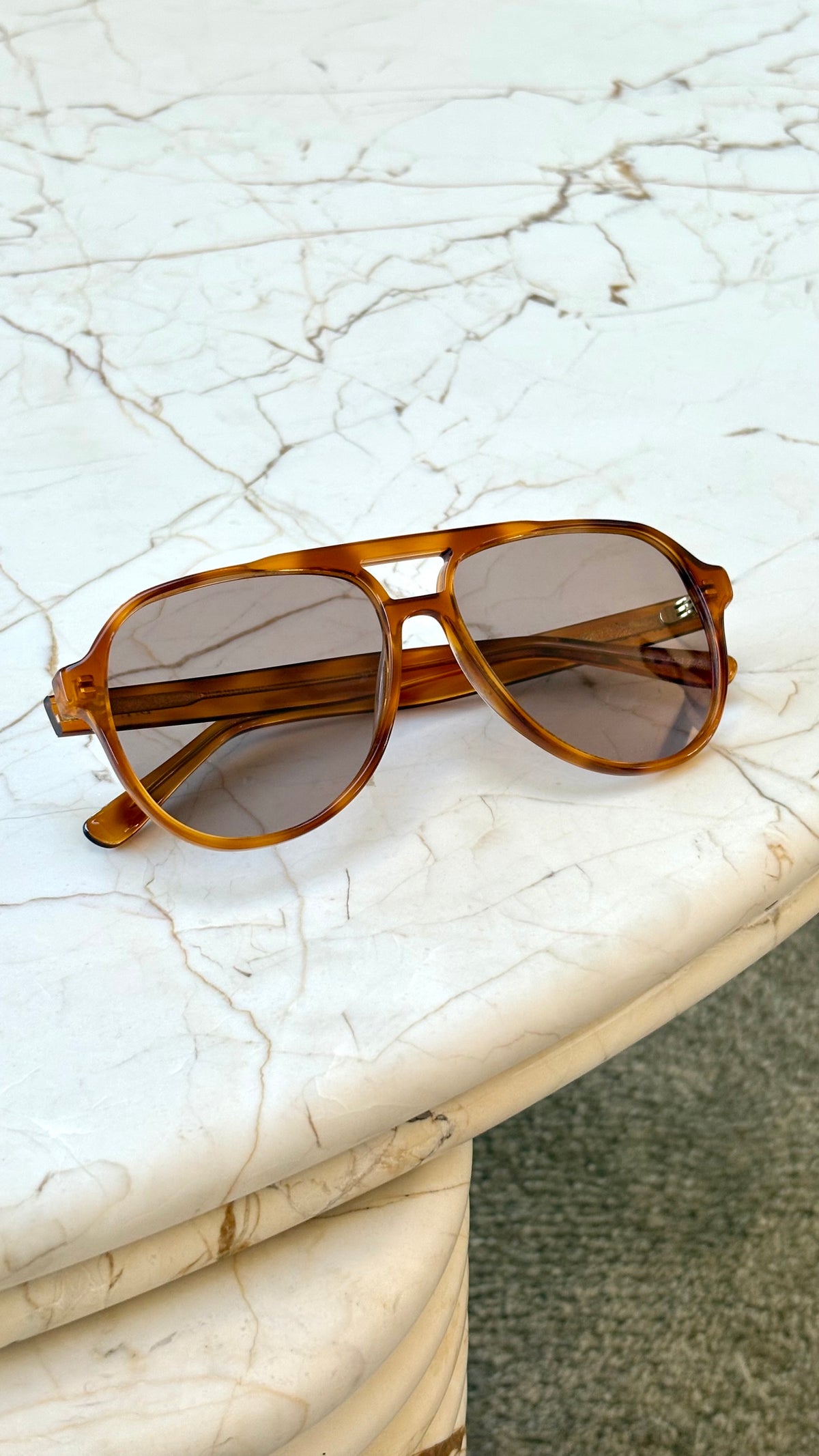 The Florence Sunglasses - Deep Amber/Rose